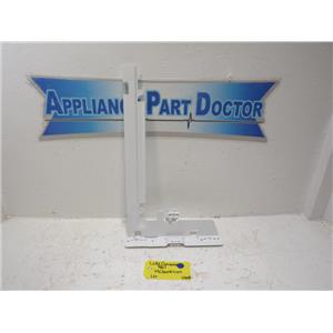 LG Refrigerator MCD61841107 Left Connector Rail Used