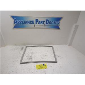 Kenmore Refrigerator MDS62111103 Ice Room Door Gasket Used