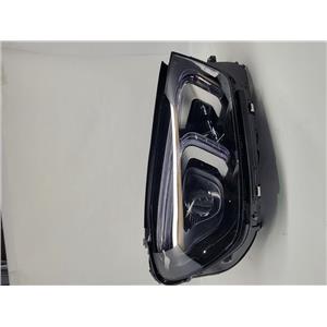 New 2022 Mercedes GLE Right Passenger Side RH LED Headlight Lamp OEM A1679069804