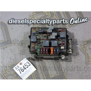 2001 2002 CHEVROLET 2500 3500 6.6 DIESEL AUTO 4X4 UNDERHOOD FUSE BOX 15328827-03