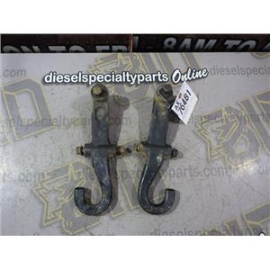 2001 2002 CHEVROLET 2500 3500 6.6 DIESEL AUTO 4X4 FRONT TOW HOOKS ( SET OF 2 )