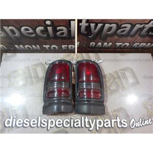 1998.5 1999 DODGE RAM 2500 5.9 DIESEL AUTO 4X4 OEM TAIL LIGHTS (SET) PAIR