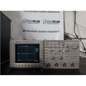 Tektronix TDS 520B 2 Channel Digitizing Oscilloscope W/ InstaVu Aquisition