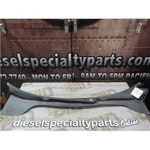 2006 2007 VOLKSWAGEN JETTA 1.9 DIESEL AUTO OEM WINDSHIELD WIPER COWL
