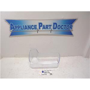 Electrolux Refrigerator 242071301 242071303 2 Liter Door Bin Open Box