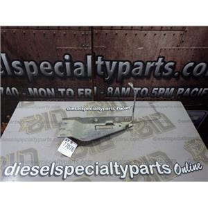 2011 2012 FORD F350 XLT 6.7 DIESEL AUTO 4X4 LEFT FENDER SUPPORT BRACKET OEM