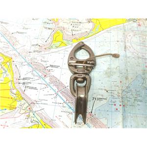 Boaters’ Resale Shop of TX 2503 2147.15 WICHARD HR #4 QUICK RELEASE SNAP SHACKLE