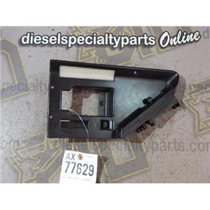1989 1990 CHEVROLET CORVETTE 5.7 AUTO CONVERTIBLE  DRIVER SIDE DOOR HANDLE TRIM