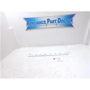 Whirlpool Refrigerator 67006329 129600 Water Tank Cover-White Used