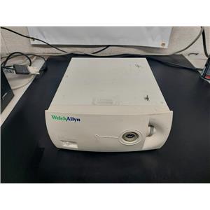WelchAllyn CL 300 Surgical illuminator