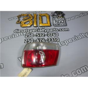 2007 2008 GMC ACADIA SLT 3.6 AUTO AWD SUV OEM RIGHT HAND OUTTER TAIL LIGHT