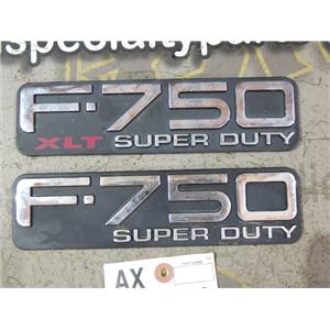 2004 2005 FORD F750 CAB CAT C7 DIESEL 6-SPEED MANUAL OEM EMBLEMS F750 SUPERDUTY