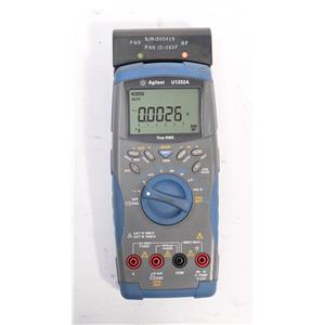 Agilent Keysight U1252A Handheld Multimeter Counter Square Generator