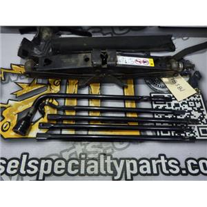 2012 2013 DODGE 1500 SLT 5.7 HEMI AUTO 4X4 OEM TIRE JACK SERVICE TOOL CHANGE KIT