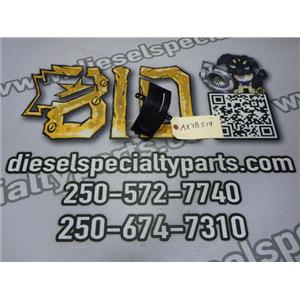 1999 2000 FORD F350 XLT EXTENDED CAB 12 V POWER POINT PLUG OEM