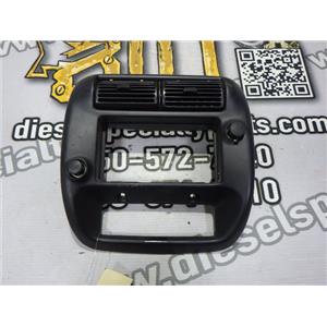 2000 2001 FORD RANGER XLT 4.0 MANUAL 2WD INTERIOR CENTRE DASH PANEL RADIO TRIM