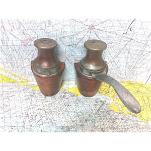 Boaters' Resale Shop of TX 2512 2702.02 VINTAGE BOTTOM ACTION WINCHES & HANDLE