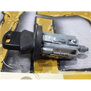 2000 2001 FORD F150 EXT CAB XLT 4.6 4X4 OEM IGNITION TUMBLER LOCK WITH KEY