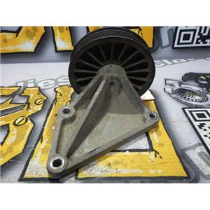 1992 1993 FORD F250 XL 7.3 DIESEL IDI OEM IDLER PULLEY MOUNT BRACKET F8TA19A216