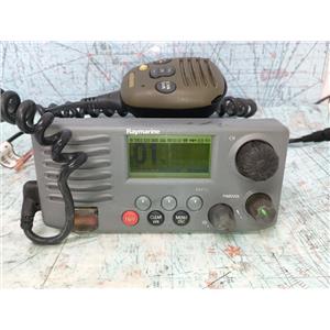 Boaters' Resale Shop of TX 2601 5501.17 RAYMARINE RAY55 MARINE VHF RADIO w MIC