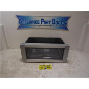 Jenn-Air Refrigerator W10529501 W10529479 Crisper Drawer w/Front Used