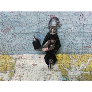 Boaters' Resale Shop of TX 2602 0710.07 LEWMAR FIDDLE BLOCK w BECKET, CAM & SNAP