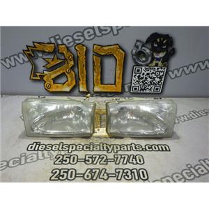 2002 2003 FORD F350 F250 XLT 4X4 7.3 L V8 HEADLIGHT SET ( PAIR ) OEM