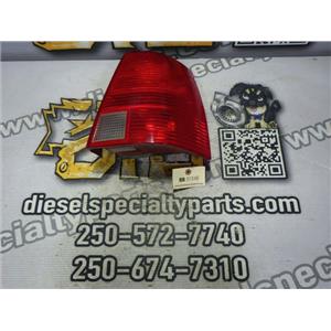 2003 2004 VOLKSWAGEN JETTA 1.9L DIESEL 5-SPEED SEDAN RIGHT TAIL LIGHT ASSEMBLY