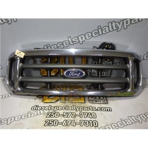 2002 2003 FORD F350 F250 XLT 4X4 7.3L CHROME GRILLE GRILL 2C348200AAW NICE SHAPE