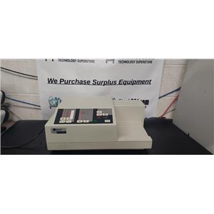 Molecular Devices E max Precision Microplate Reader