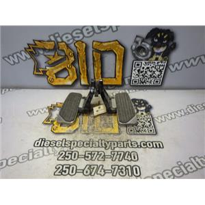 1999 2000 KAWASAKI VULCAN NOMAD TOURING 1500CC FORWARD CONTROL FOOT BOARD SET