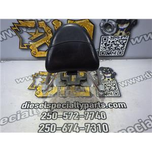 1999 2000 KAWASAKI VULCAN NOMAD TOURING 1500CC MARKLAND DRIVERS BACKREST BRACKET