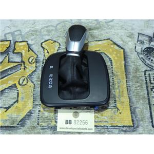 2014 2015 FORD ESCAPE XLT 1.6 L AUTO AWD TRANS GEAR SHIFTER KNOB BOOT ASSEMBLY