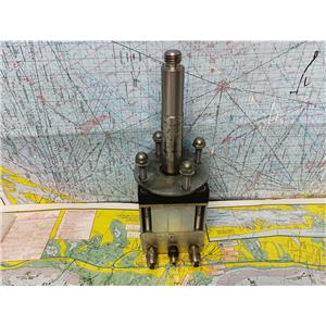 Boater's Resale Shop of TX 2606  0605.55 HYNAUTIC H-21 MARINE HELM PUMP ASSEMBLY