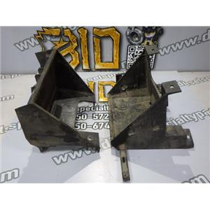 2004 2005 DODGE 3500 SLT 5.9 DIESEL AUTO 4X4 BATTERY TRAY HOLDER SET (2) OEM