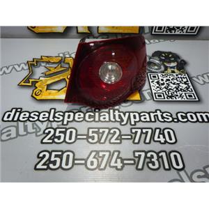 2005 2006 VOLKSWAGEN JETTA 1.9L DIESEL AUTO SEDAN PASSENGER TAIL LIGHT BRAKE OEM
