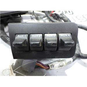 2008 2009 2010 FORD F350 FX4 6.4 DIESEL AUTO 4X4 OEM DASH UPFITTER AUX SWITCHES