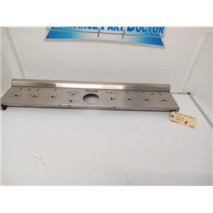 THERMADOR OVEN 473023 143347 BULL NOSE AND FACIA PANEL USED