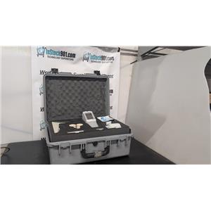 i-Stat 1 MN 300-G Handheld Analyzer w/ Case & Accessories - 2011 - 32 Uses