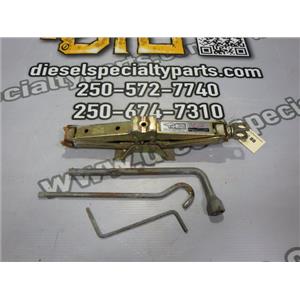 1995 1996 HONDA ACCORD EX-R 2.7L V6 AUTO OEM TIRE SERVICE TOOLS W/ JACK