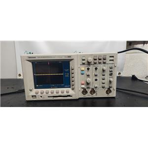 Tektronix TDS 3012B 2 Ch DPO/ No 3FFT/3TRG Module- Broken Knob