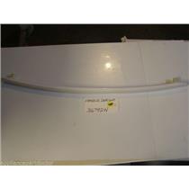 Amana STOVE 316792W  Handle, Door (wht) Touch up dimple  USED