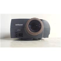 INFOCUS LP725 LCD PROJECTOR(565 LAMP HOURS USED)