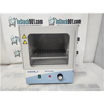 VWR 97025-630 Bench-Type Warming Lab Mini Incubator