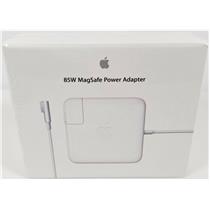 Apple 85W Genuine MC556LL/B MacBook MagSafe 1 AC Adapter L-Tp White 15-17" A1343