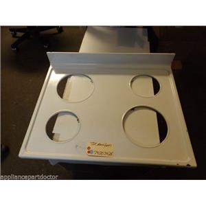 Magic Chef STOVE   74003428  Top, Main (wht) chips in finish  USED PART