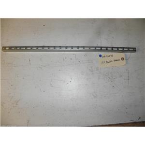 GE REFRIGERATOR WR72X93 TRACK CENTER FF USED PART ASSEMBLY FREE SHIPPING