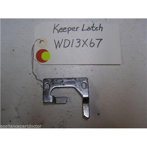 HOTPOINT DISHWASHER WD13X67 LATCH KEEPER USED PART ASSEMBLY