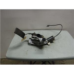 2005 - 07 FORD F250 F350 LARIAT 6.0 L DIESEL POWER PEDAL ASSEMBLY ( FUEL/BRAKE)