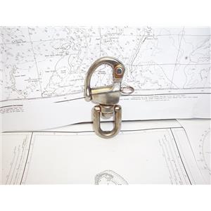 Boaters’ Resale Shop of TX 2011 0454.01 SNAP SHACKLE 3/8